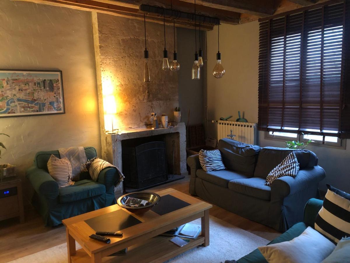 Les Palombes Appartement Rochecorbon Buitenkant foto